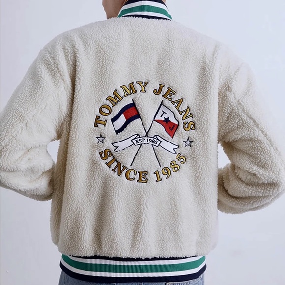 Tommy Jeans Sherpa Fleece Bomber Jacket - Picture 1 of 10